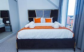 The Edge - Enjoy A Luxury Stay